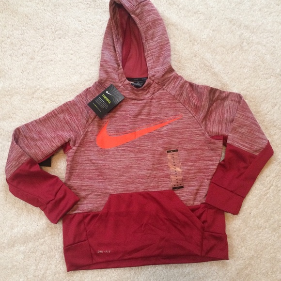 LAST CALL! NWT Boys Nike Training Hoodie - Picture 2 of 6